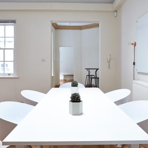 Tavoli e sedie indoor