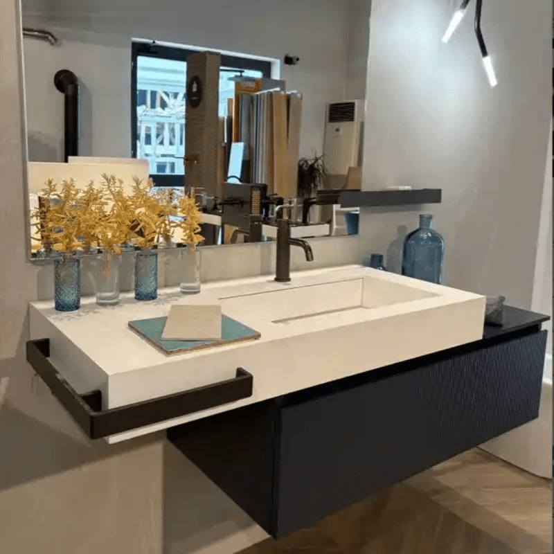 CERASA KIT MOBILE BAGNO BLU BASE LAVABO +MENSOLONE +PIANO IN LEGNO +MENSOLA +PORTA ASCIUGAMANO +SPECCHIO +STAFFA +COSTO VASCA